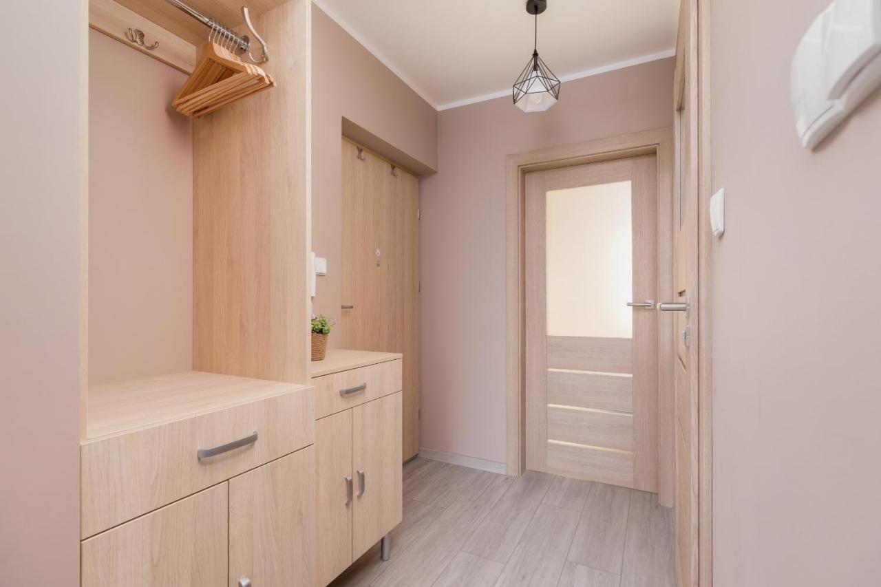 Business Apartment For Home Office Kolaczy Krakow By Noclegi Renters المظهر الخارجي الصورة